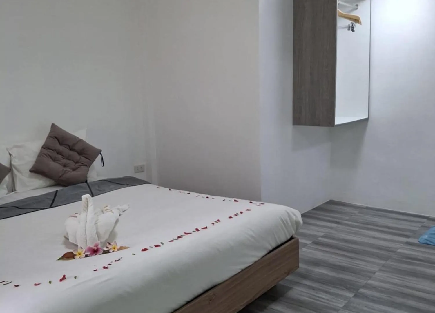 Phurin Thara Resort Koh Lanta Thailand